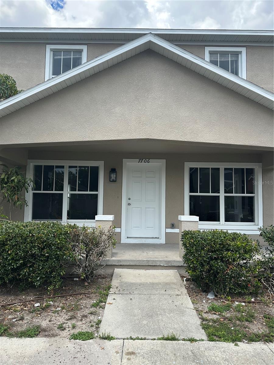 7706 N Riverdale Ave