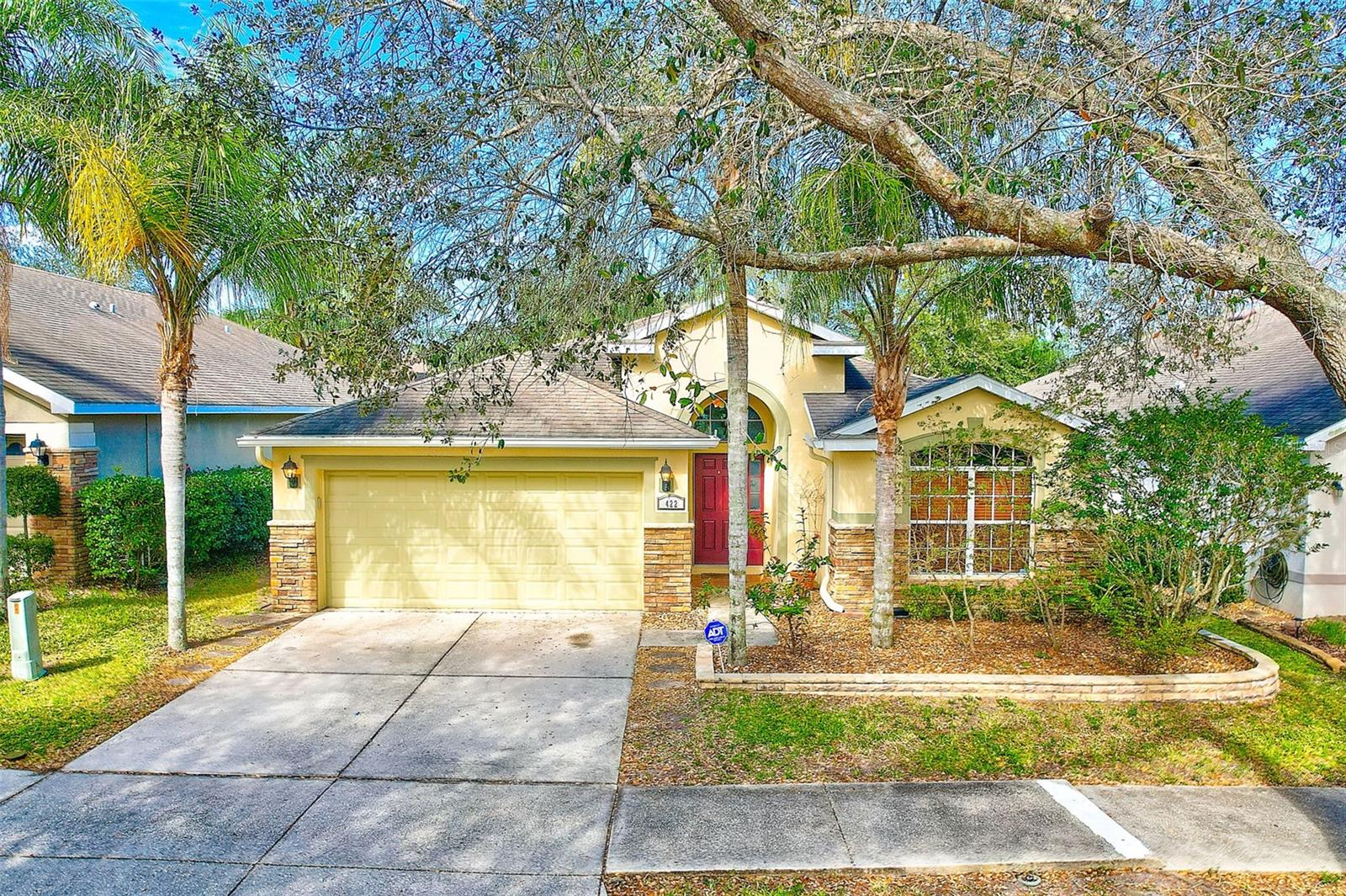 422 Down Pine Dr