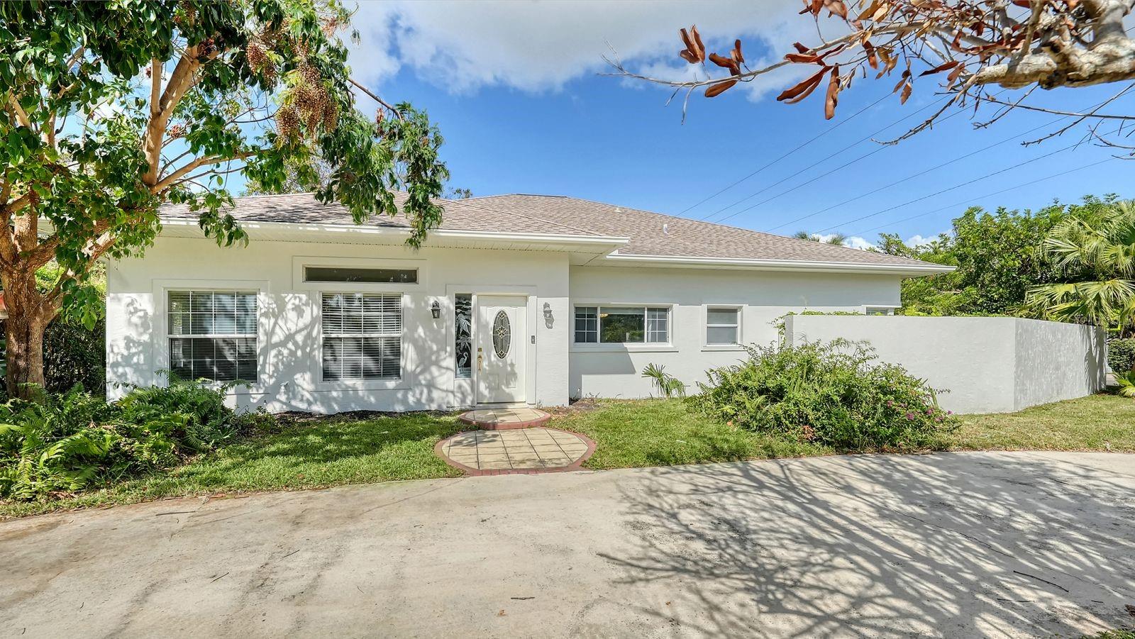 1789 Loma Linda St