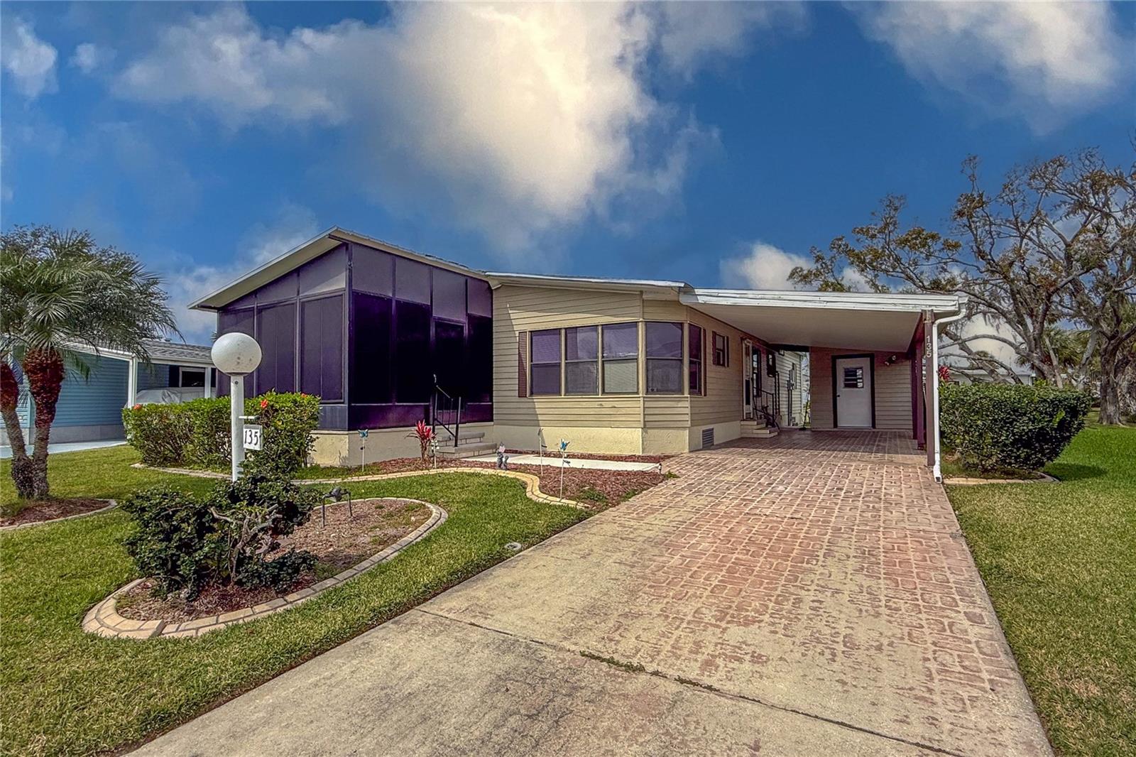 135 Hummingbird Ave