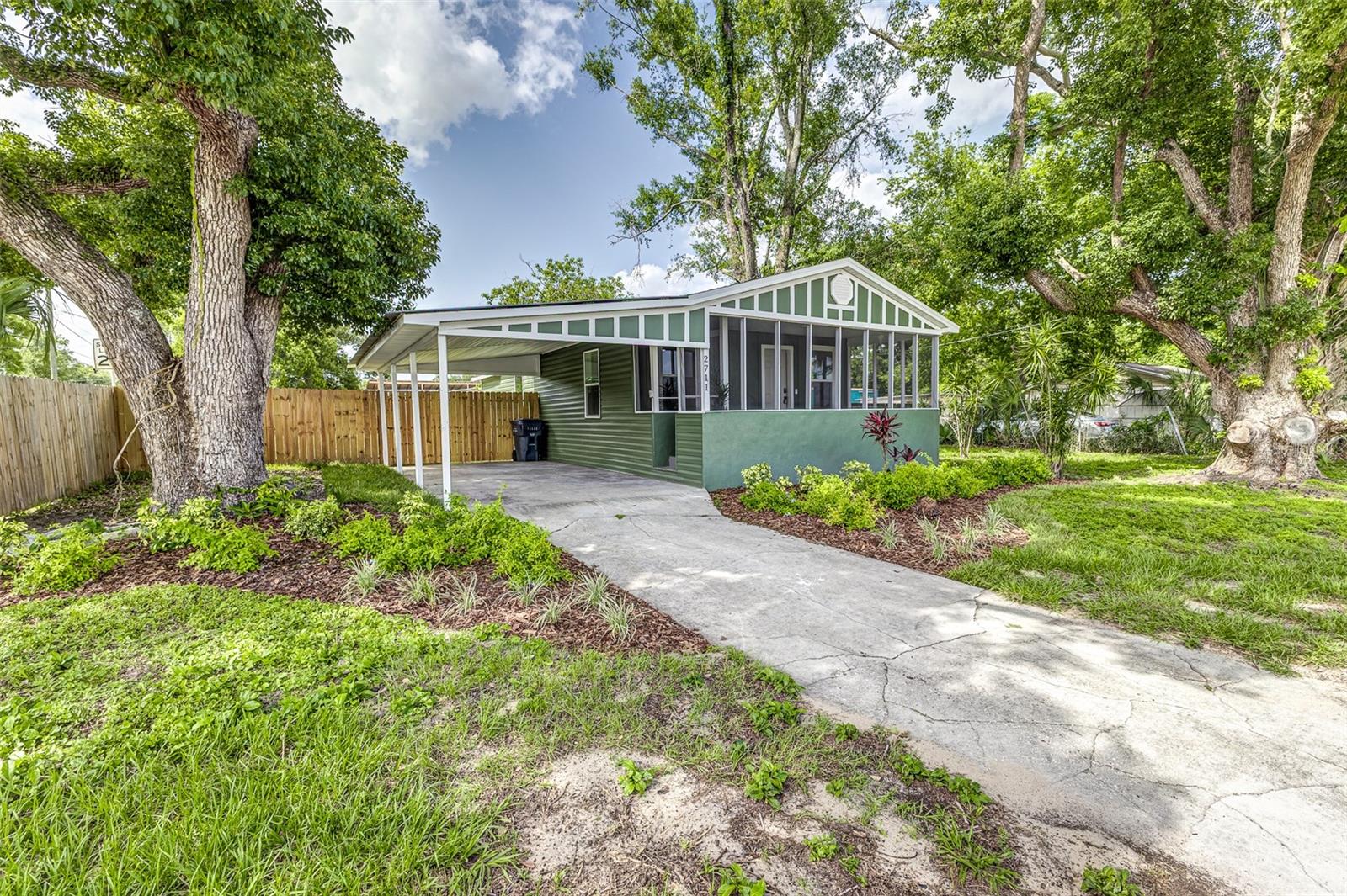 2711 Crutchfield Rd
