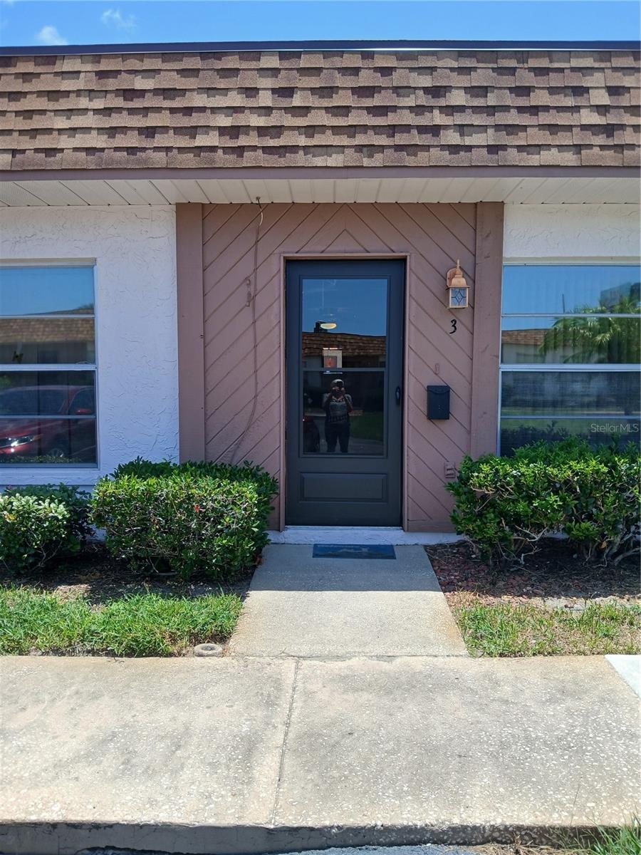 6050 Chesham Dr #3