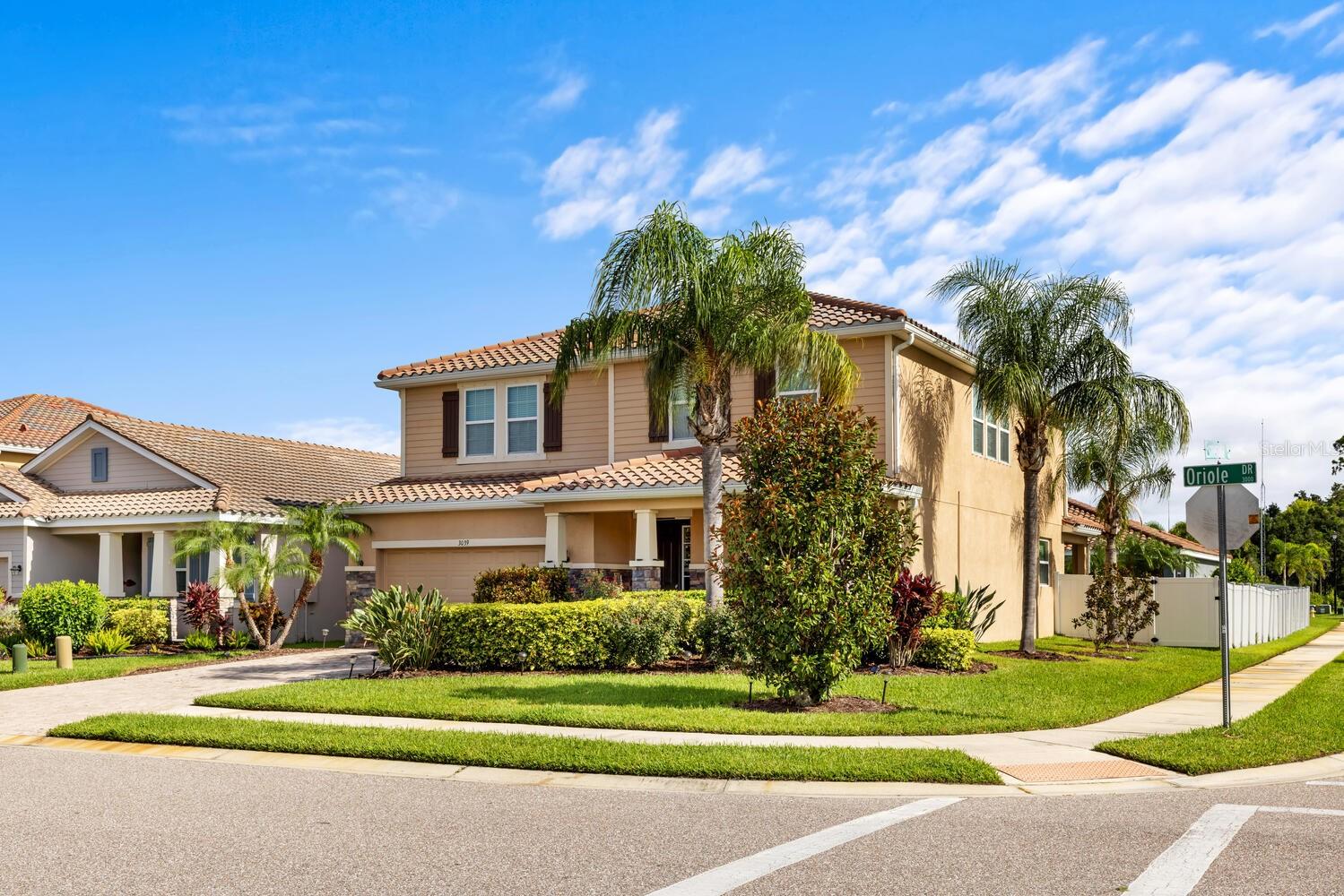 3039 Oriole Dr