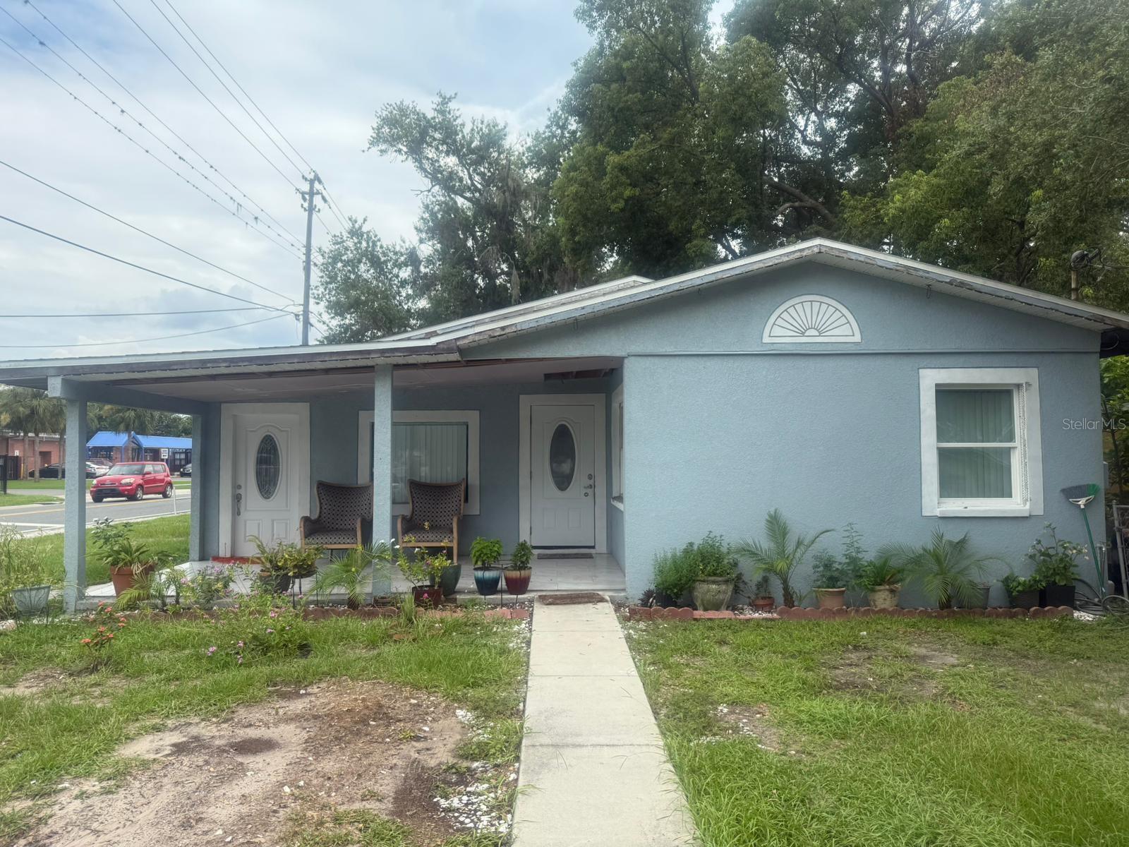 1509 Neil St
