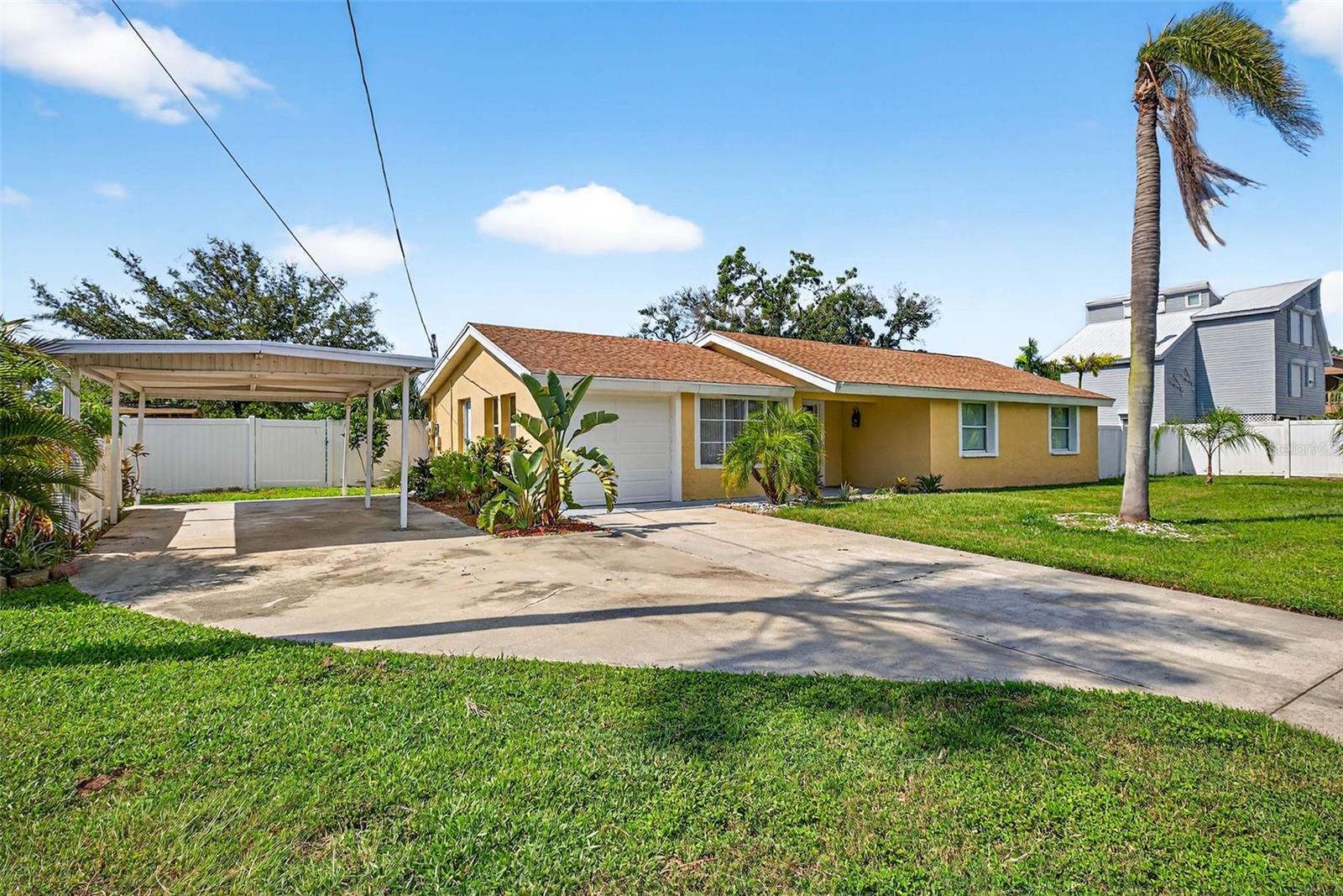 3225 W Shell Point Rd