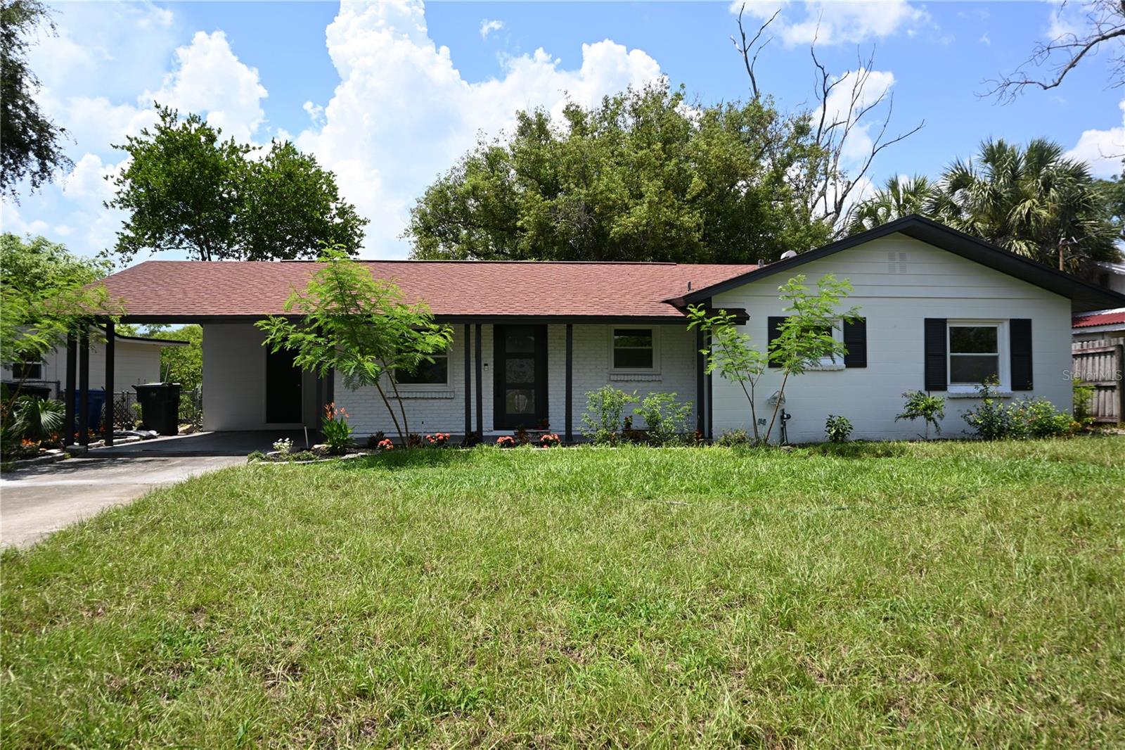 8609 Driftwood Dr