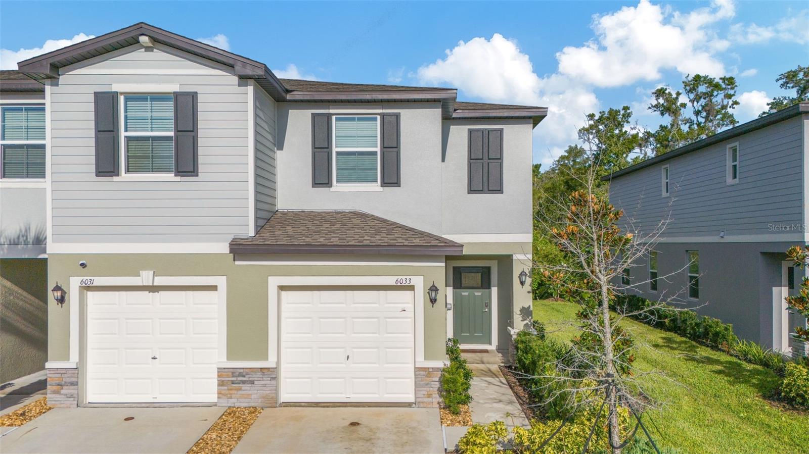 6033 Acara Ln