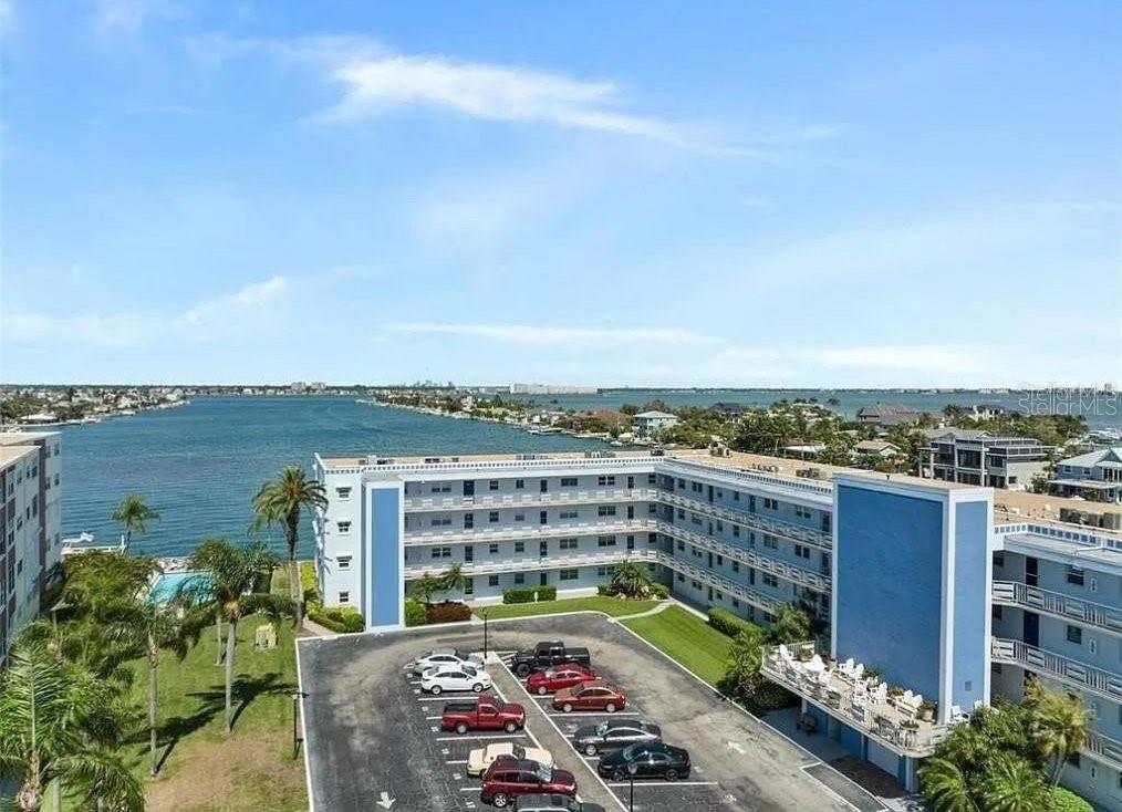 5555 Gulf Blvd #312