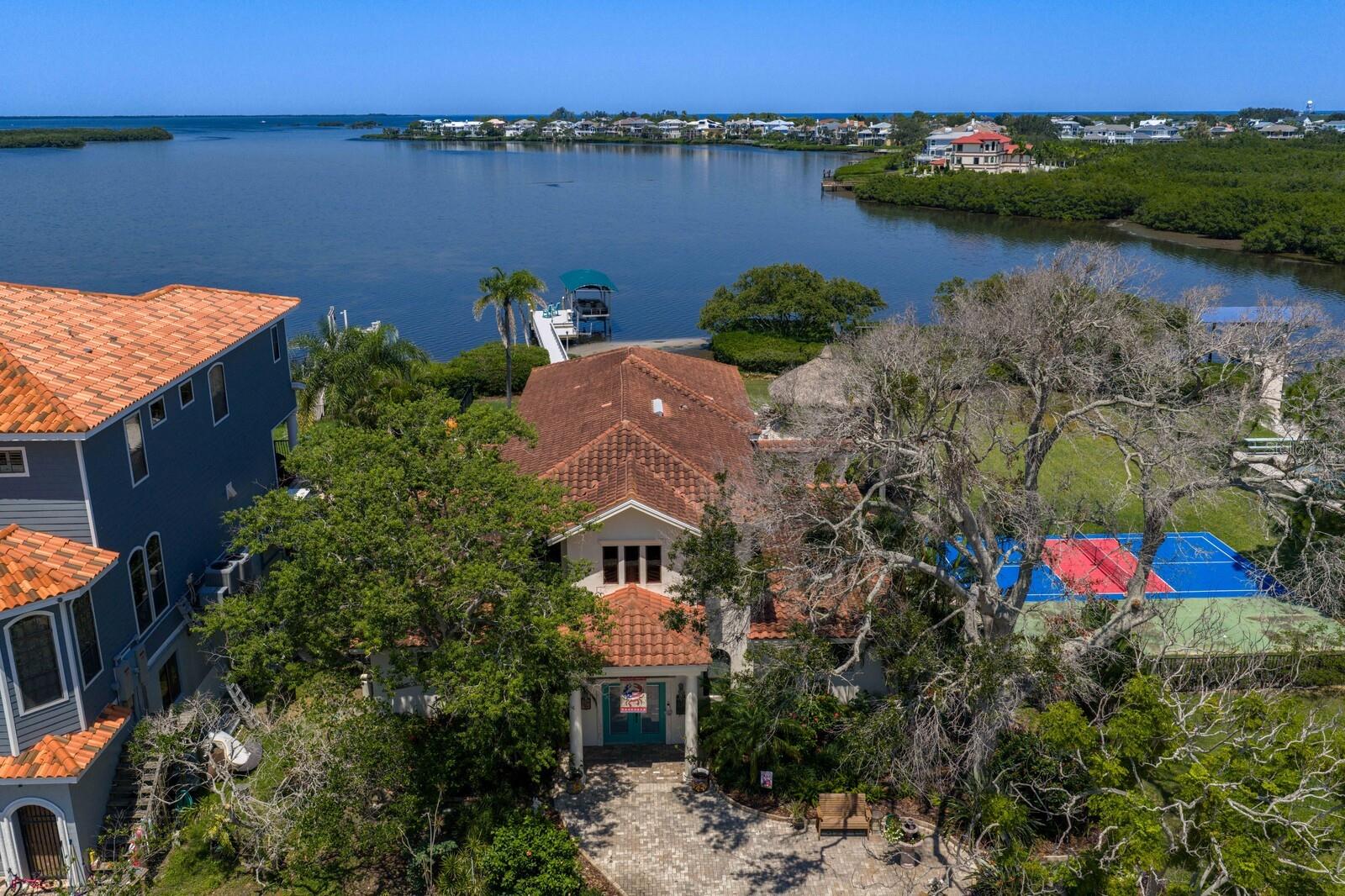 1632 Sea Breeze Dr