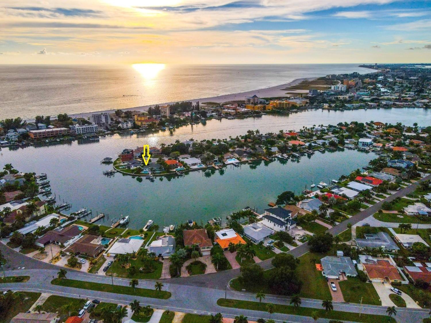 10103 Tarpon Dr