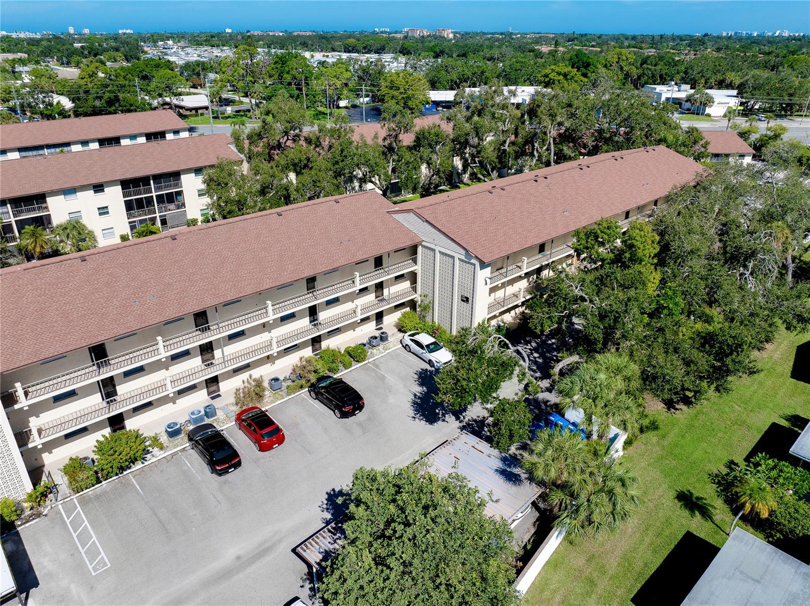 2280 Stickney Point Rd #432