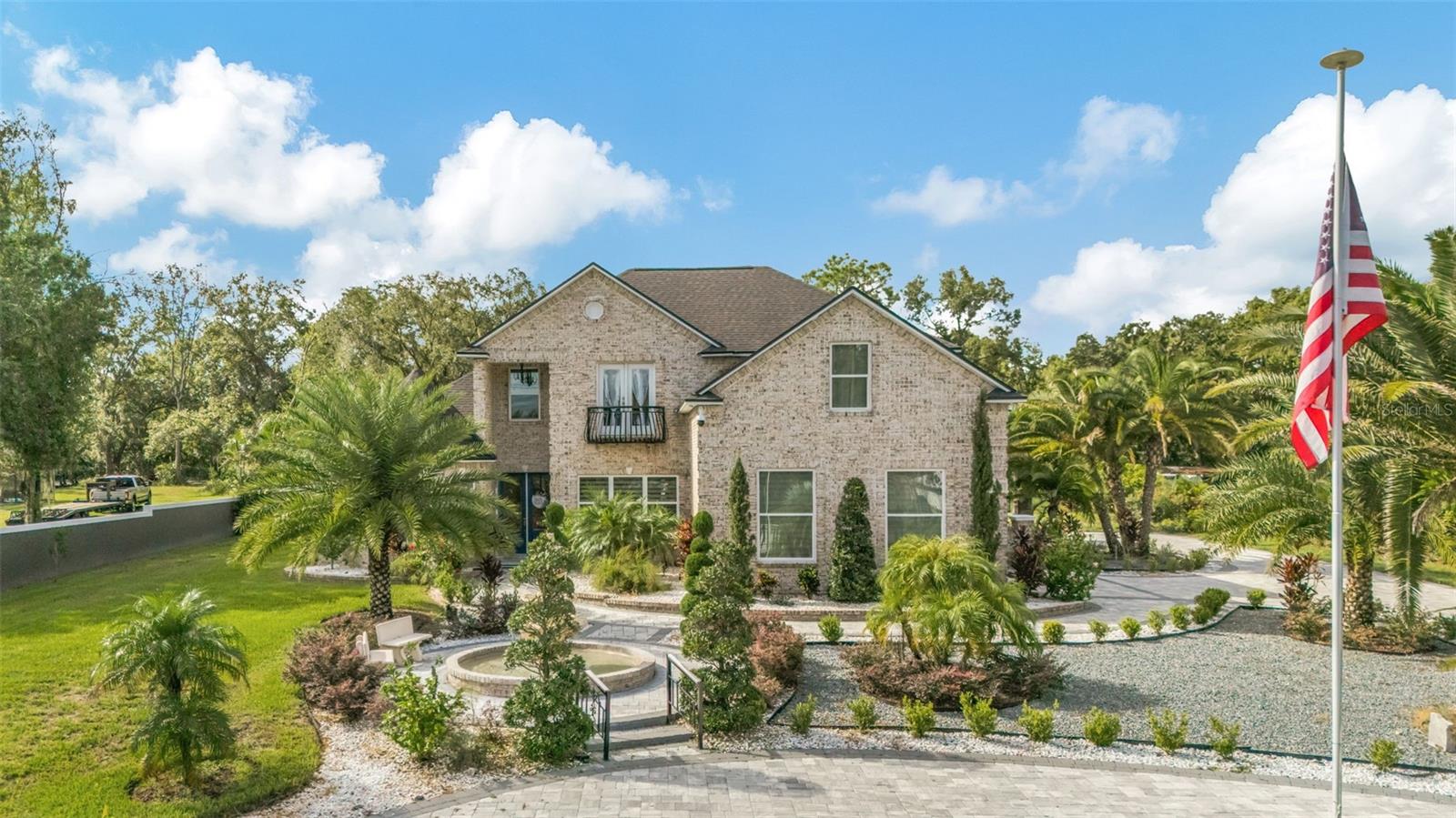 416 W Socrum Loop Rd