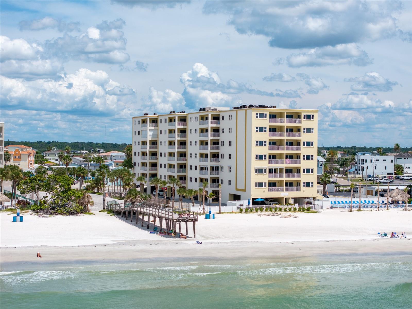 17450 Gulf Blvd #206
