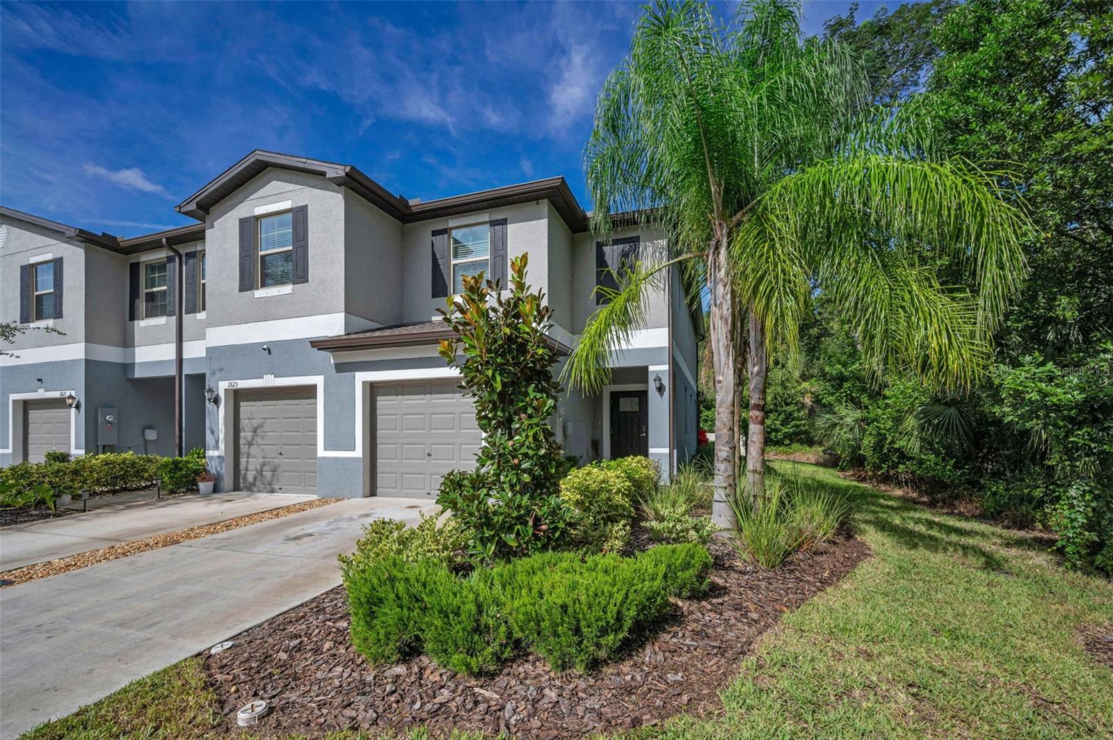 2627 Charlan CT