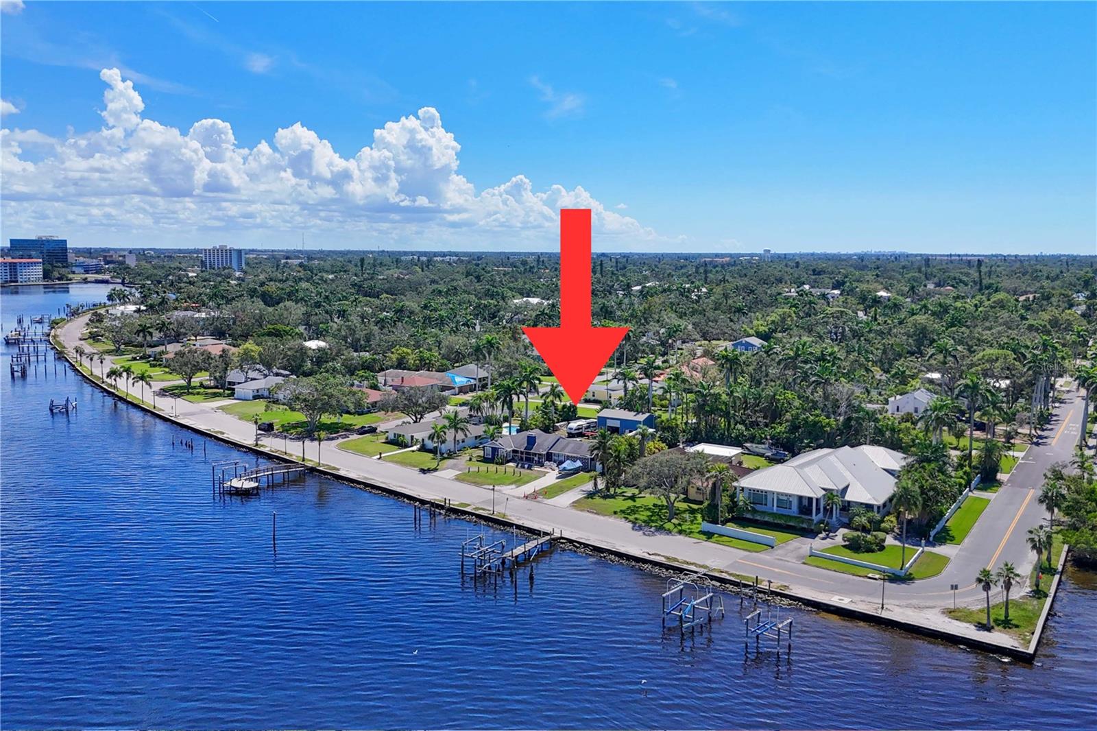 2507 Riverview Blvd