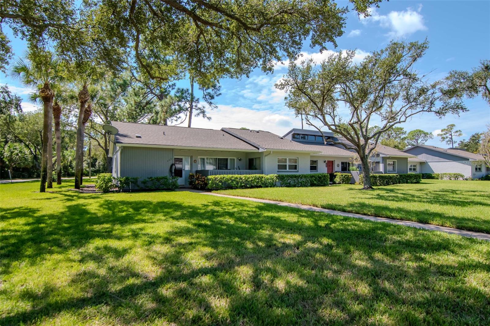 260 Balsam Dr