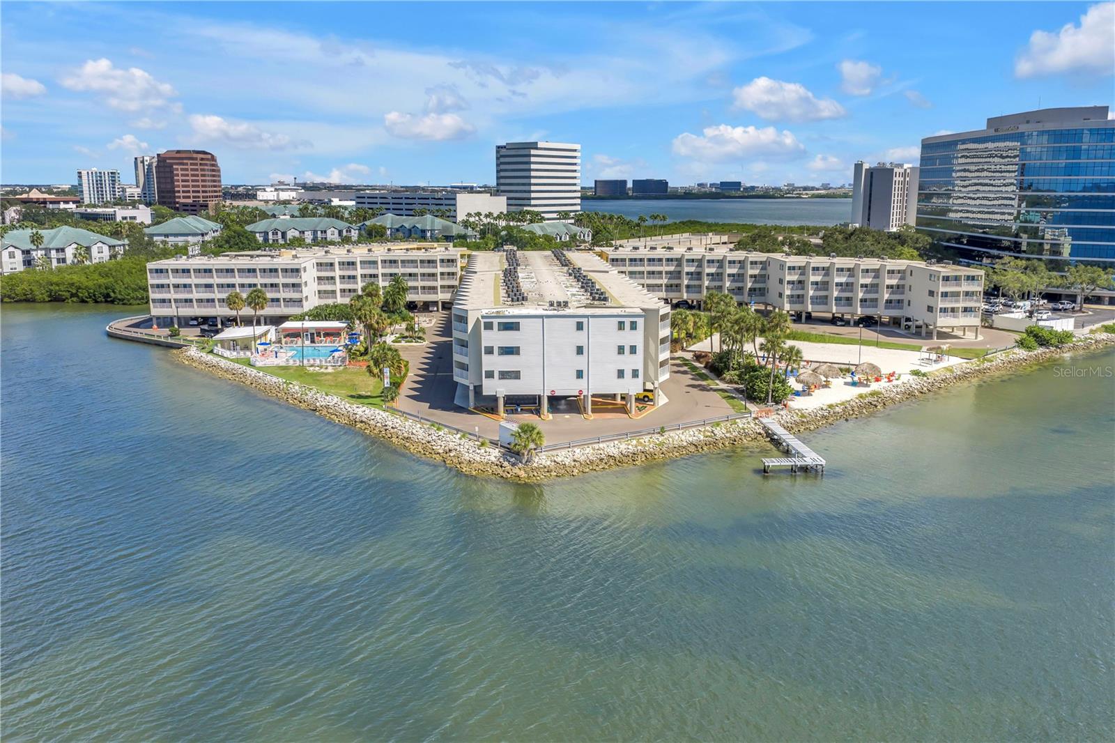 2506 N Rocky Point Dr #272
