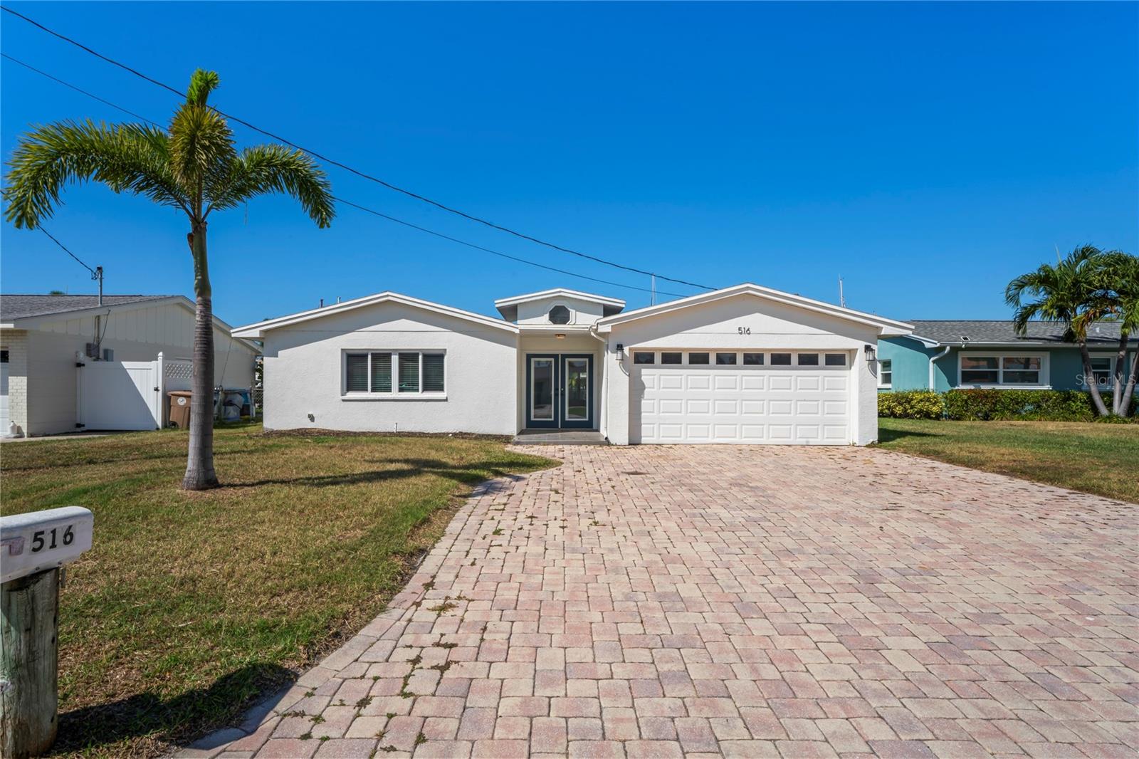 516 Crystal Dr