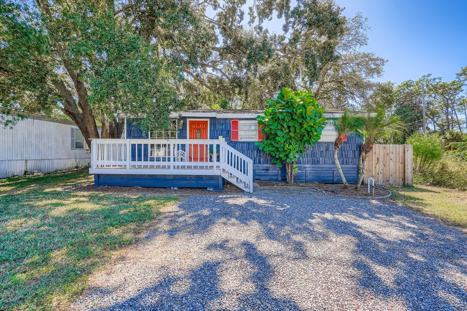 7008 Creek Dr