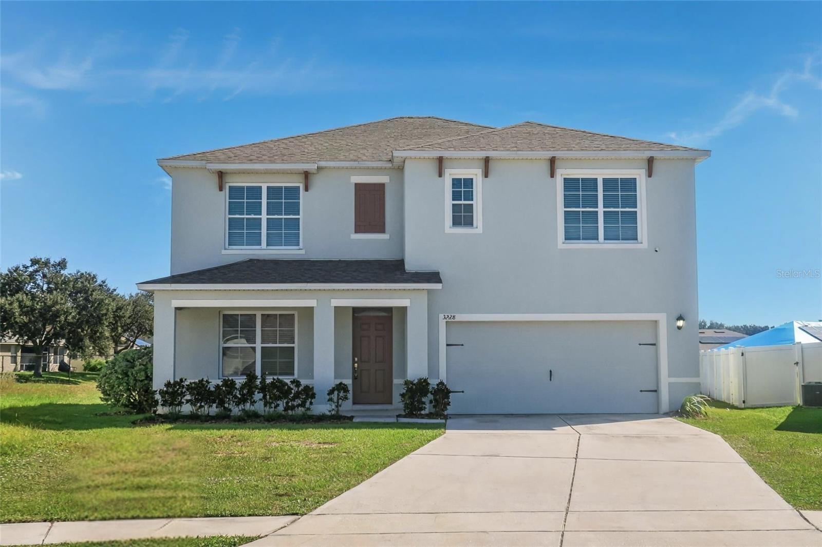 3228 Country Walk Club Cir