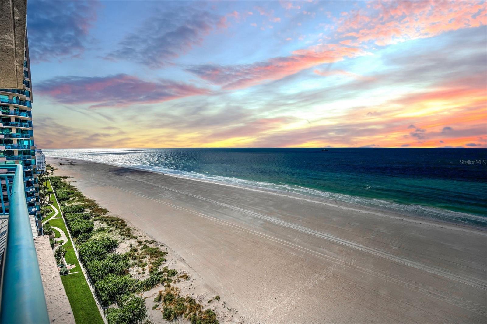 1520 Gulf Blvd #1101