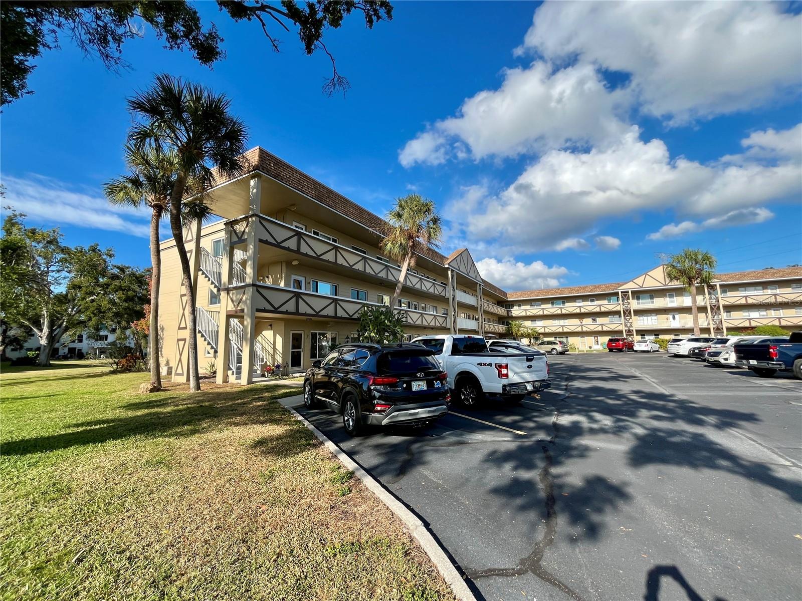 2464 Australia Way E #66