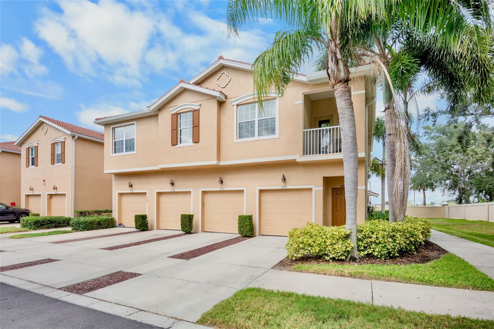 3537 Parkridge Cir #15-106