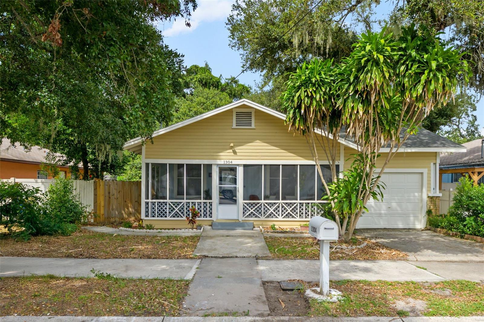 1304 E 32nd Ave