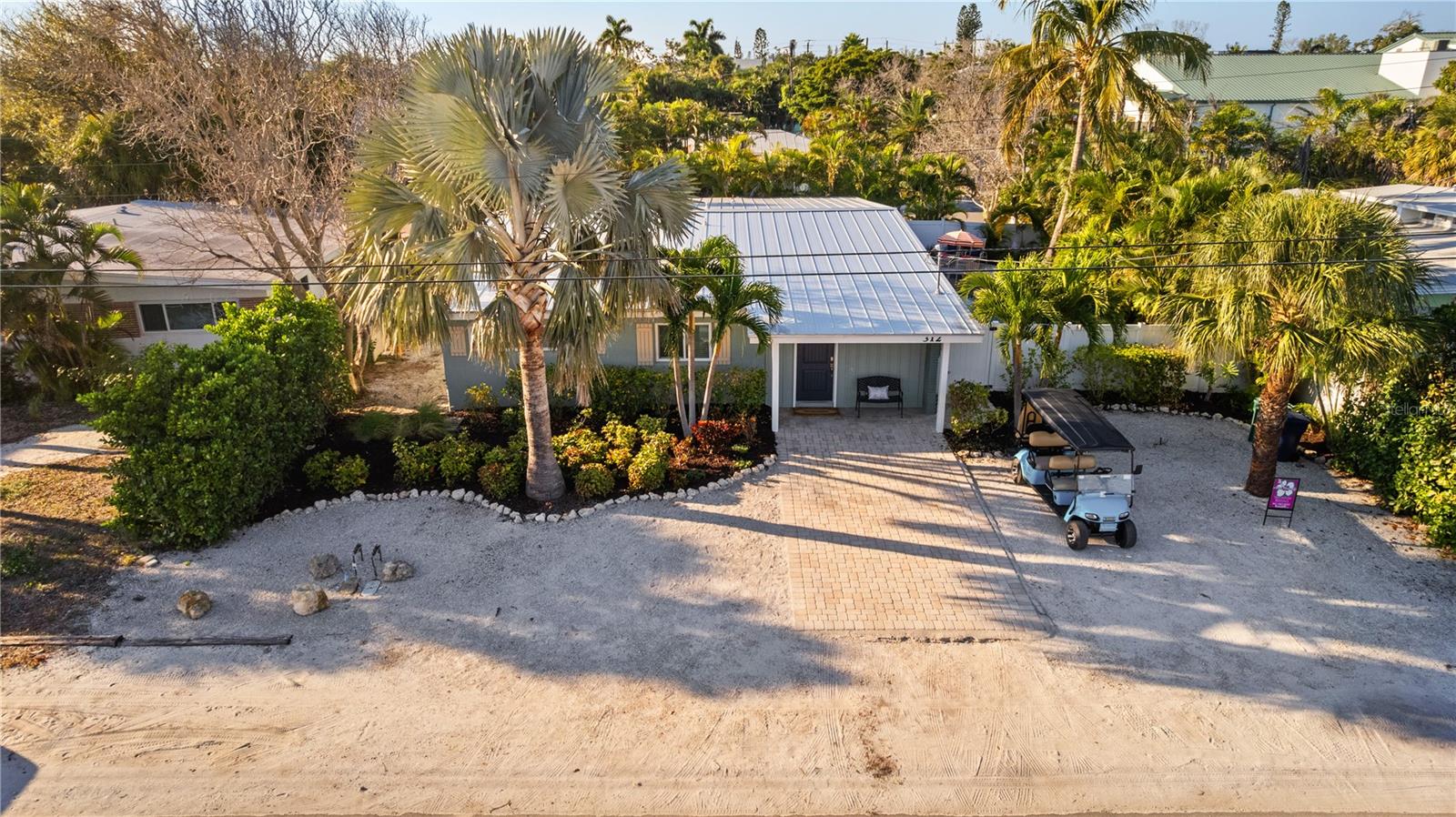 312 Hardin Ave