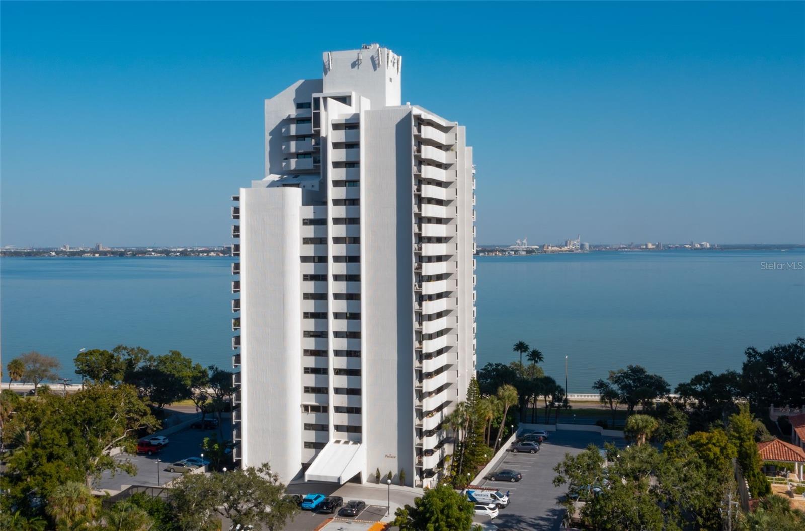 4141 Bayshore Blvd #1204
