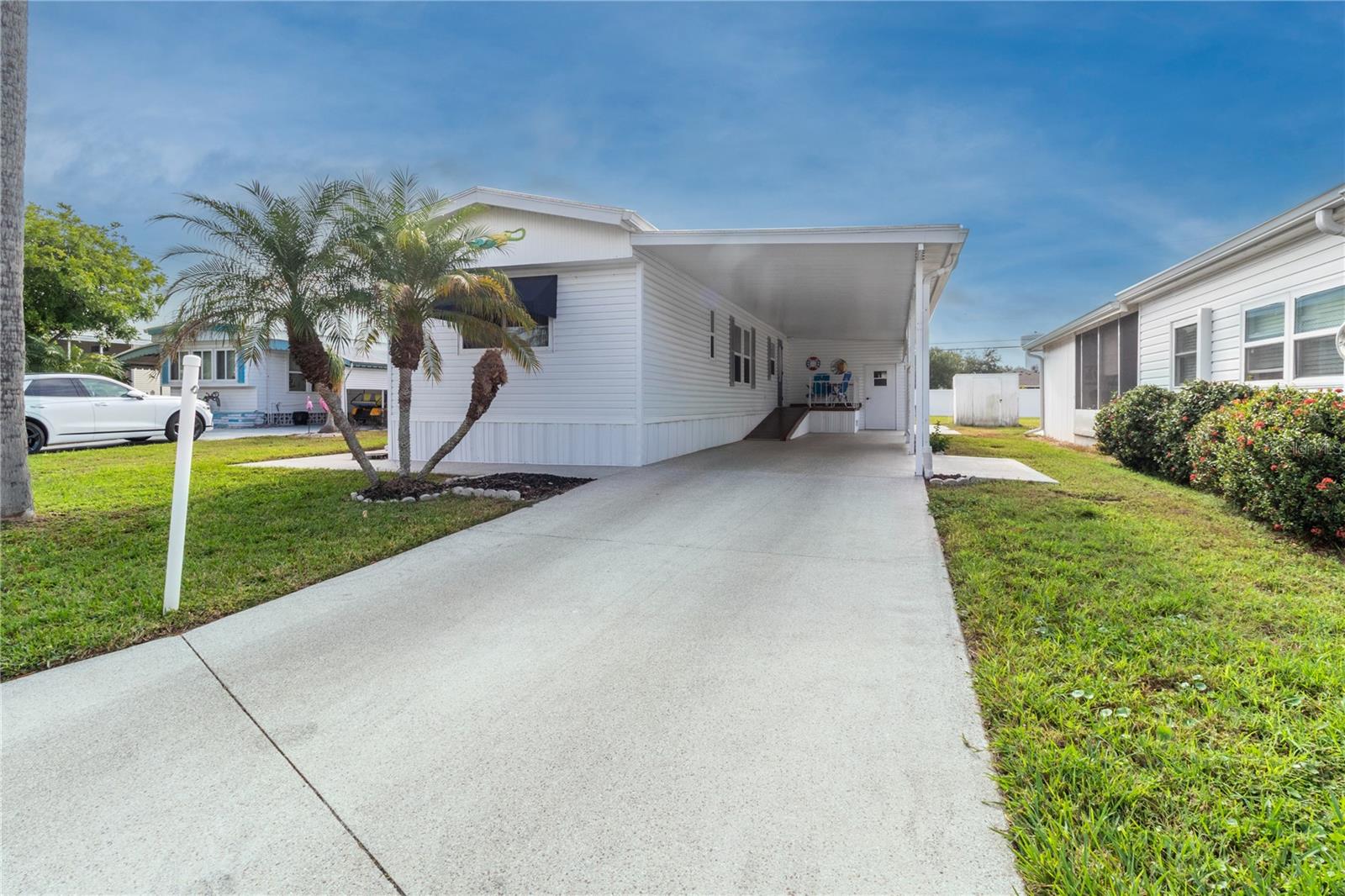 214 Leisure Way