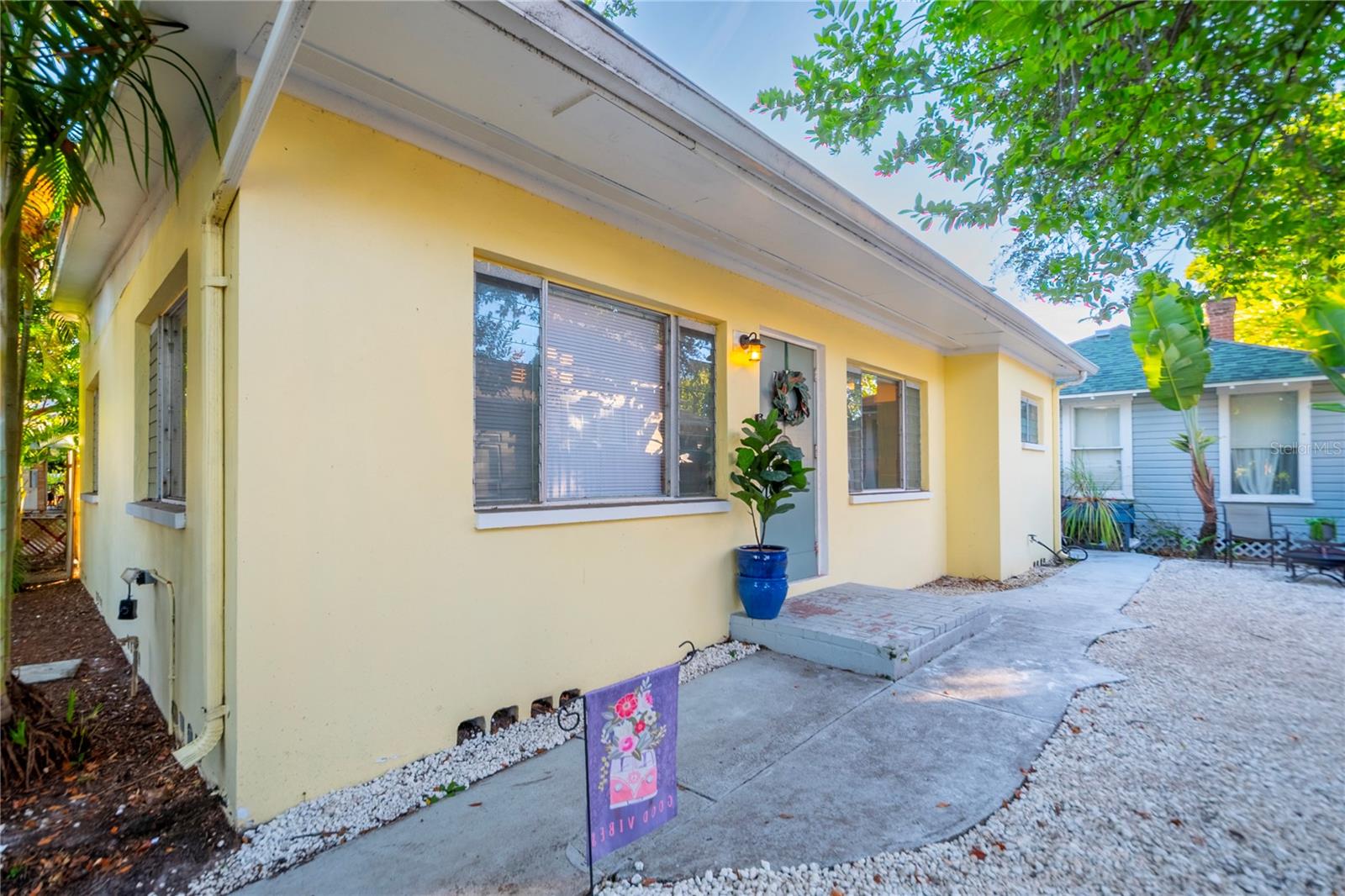720 - 724 7th St N
