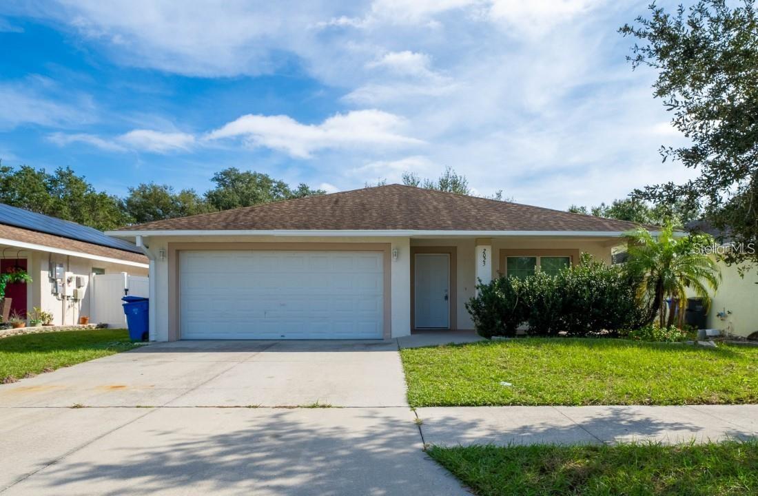 2025 Peaceful Palm St