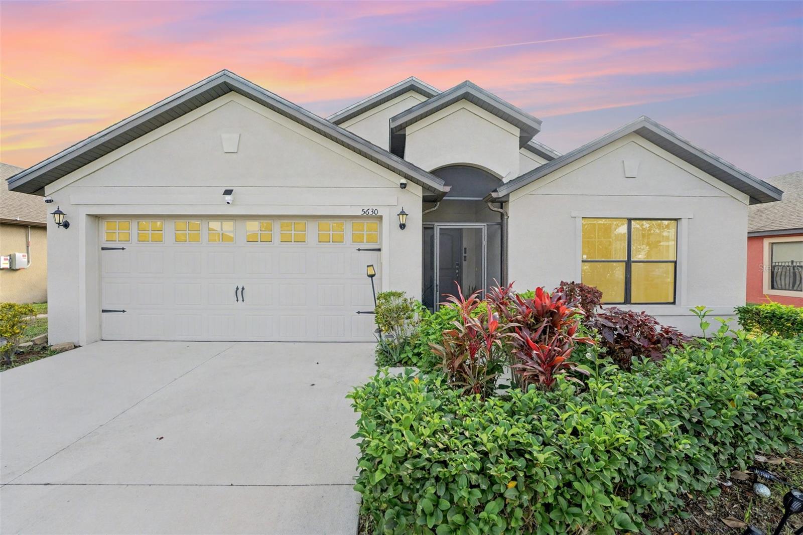 5630 Elsinore Way