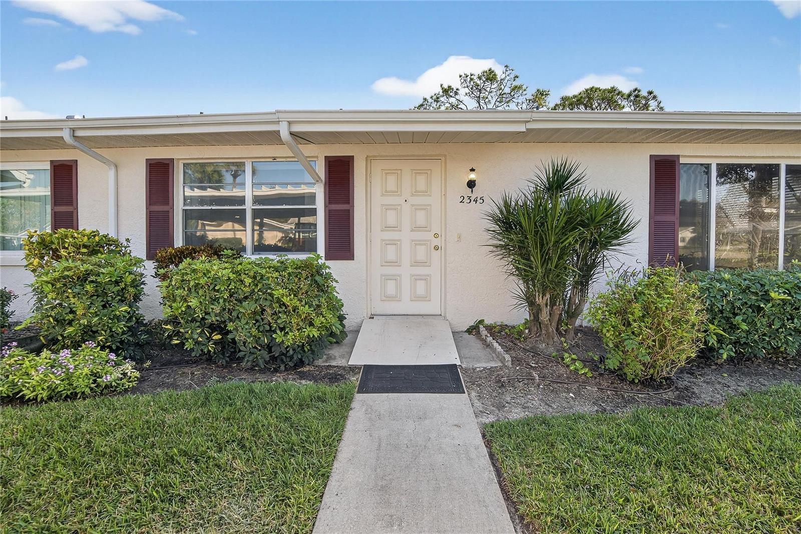 2345 Glenmore Cir #0