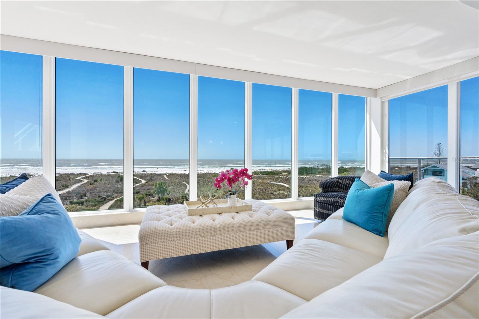 534 Beach Rd