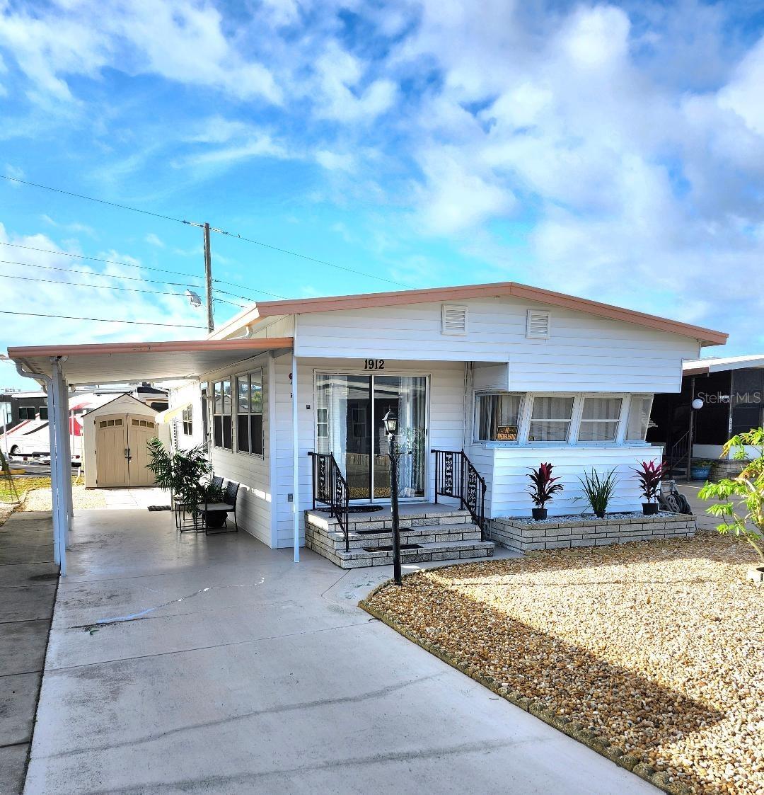1912 Iowa Ave