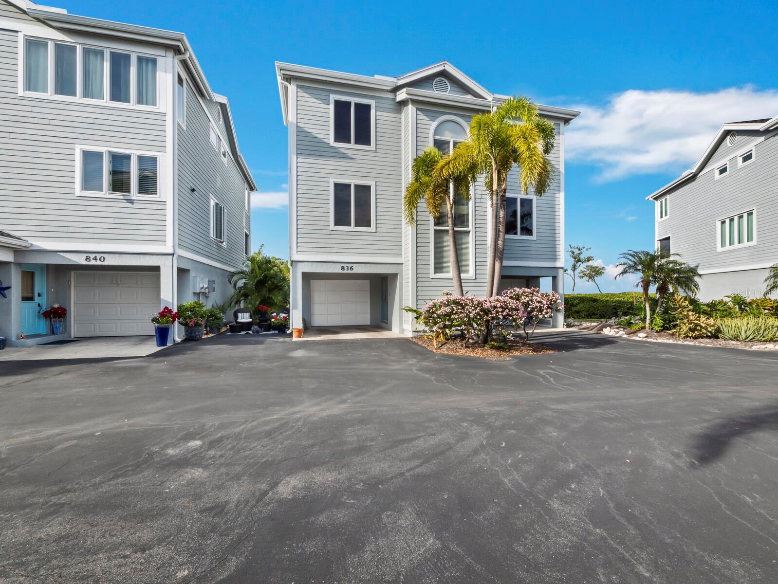 836 Evergreen Way