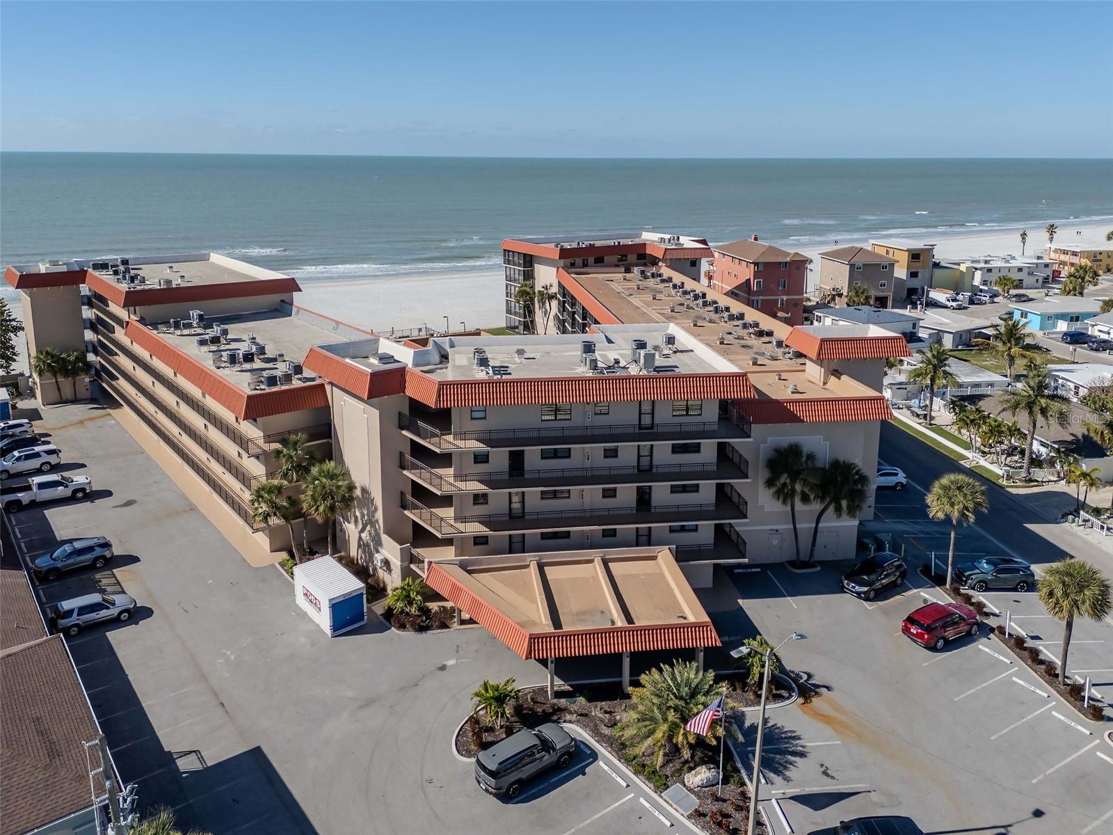 17580 Gulf Blvd #403