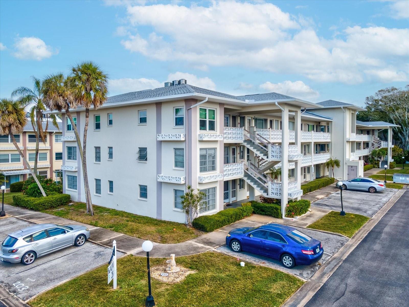 1235 S Highland Ave #2-207