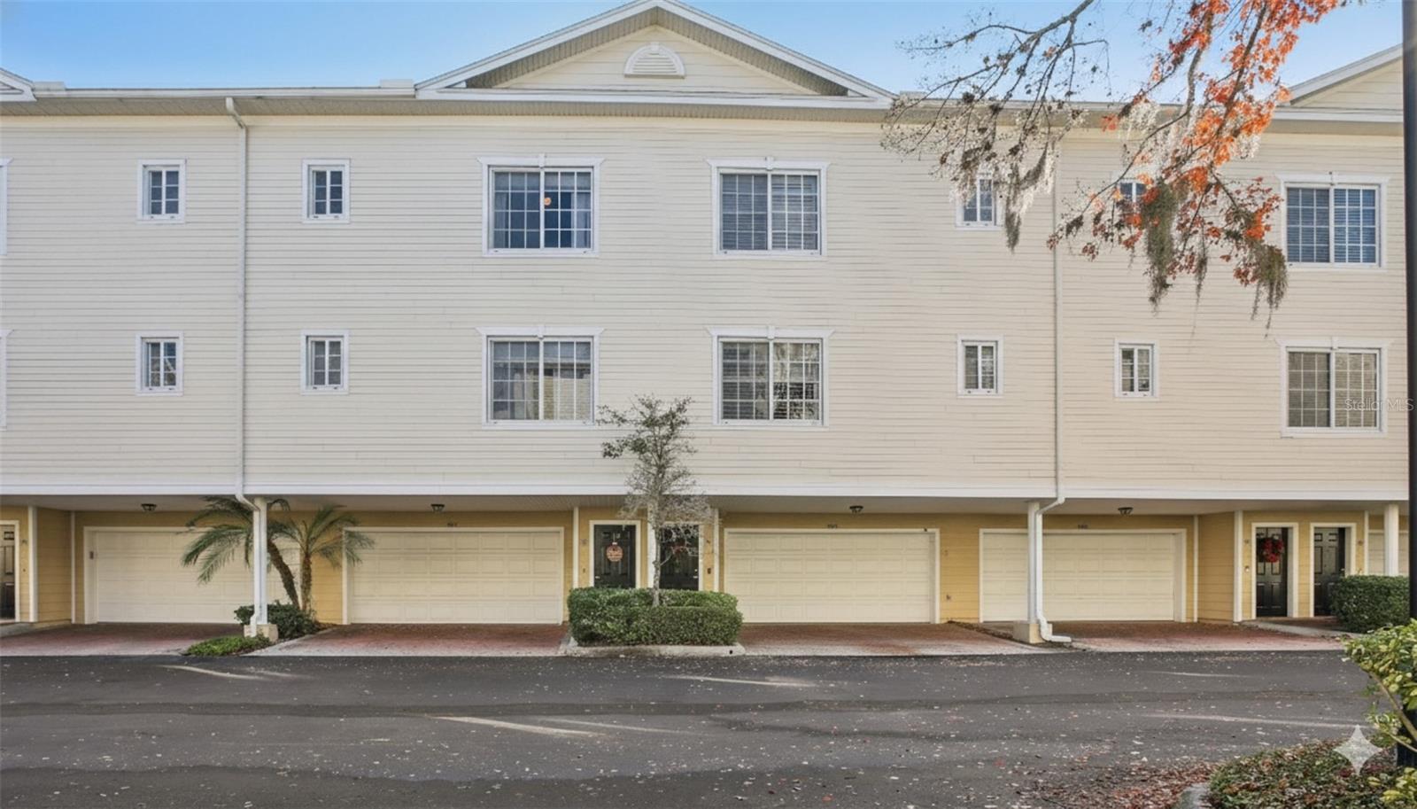 9872 Meadow Field Cir #503