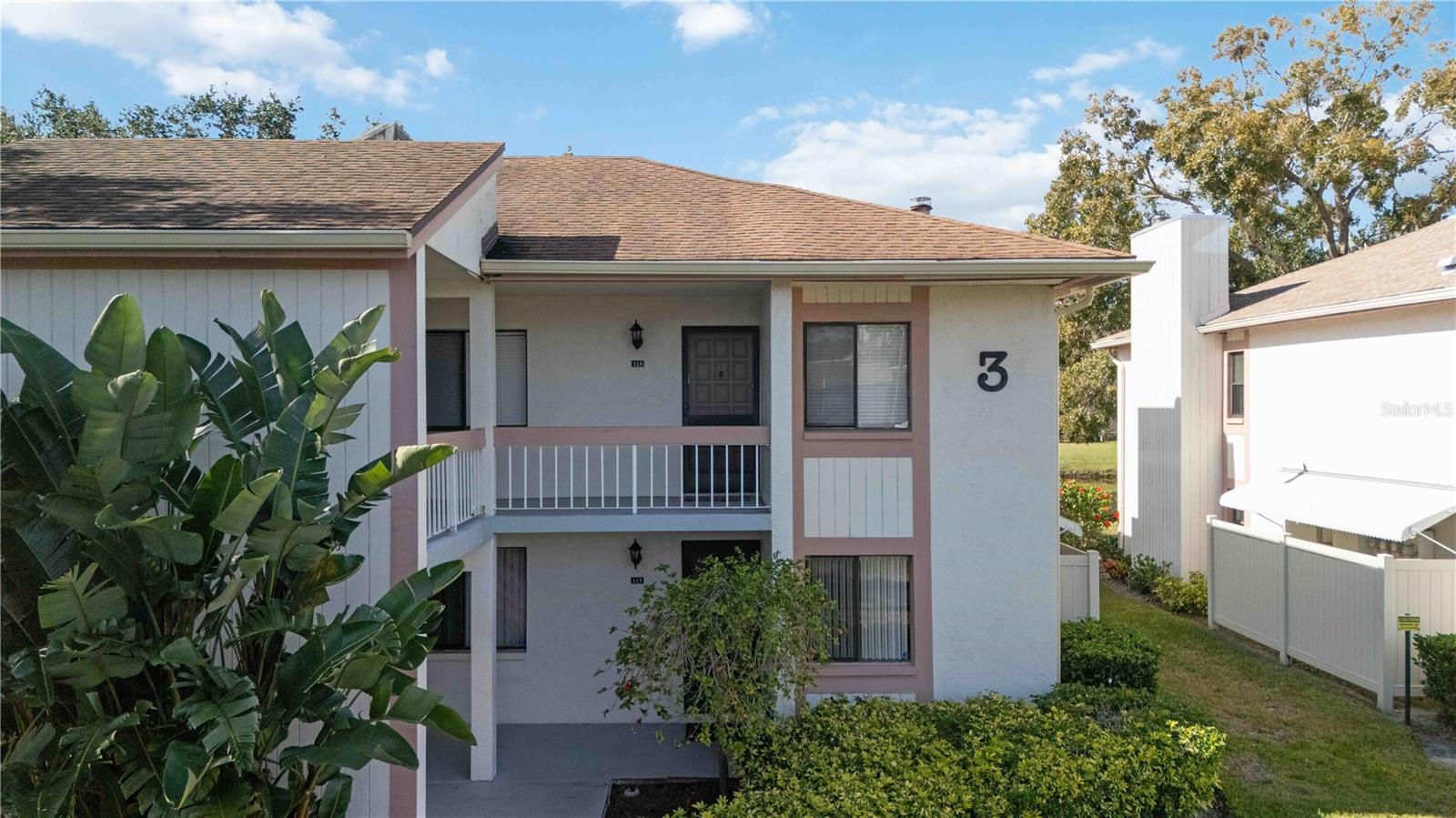 118 Lakeview Way #118