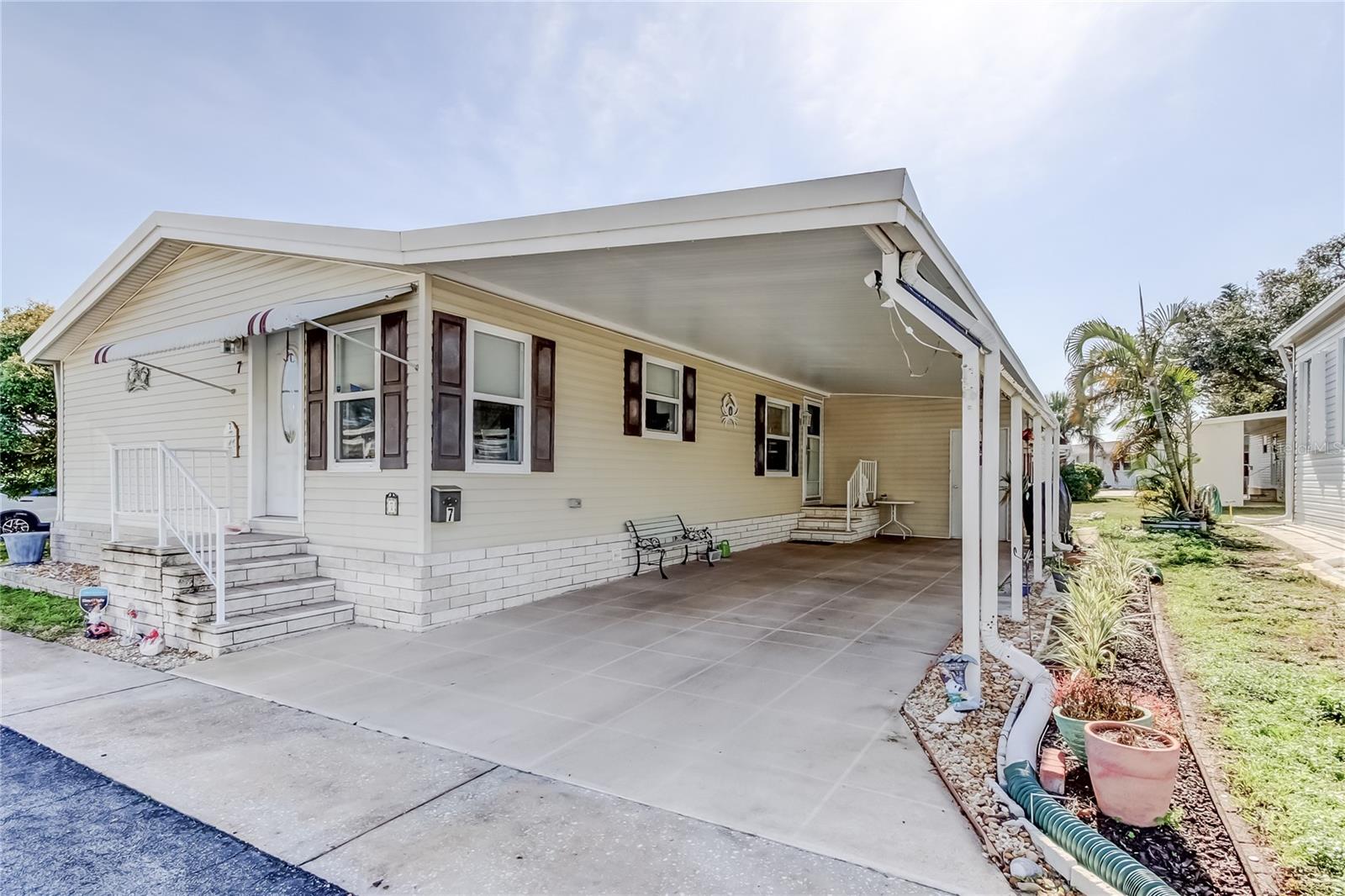7 Frangipani Cir #7