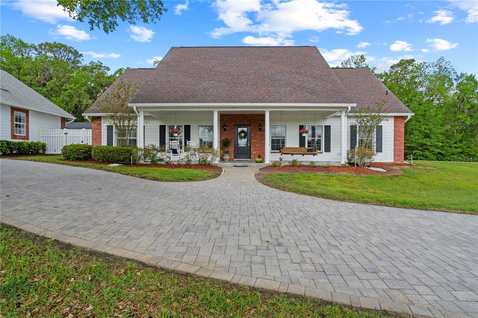 12345 Citrus Way