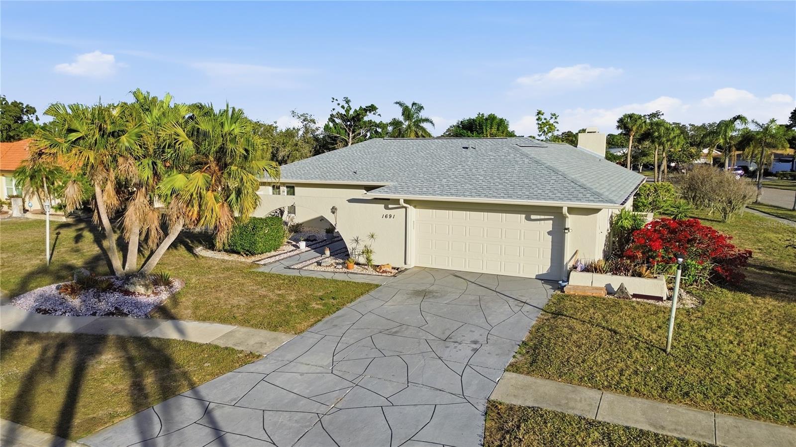 1691 Fleetwood Dr