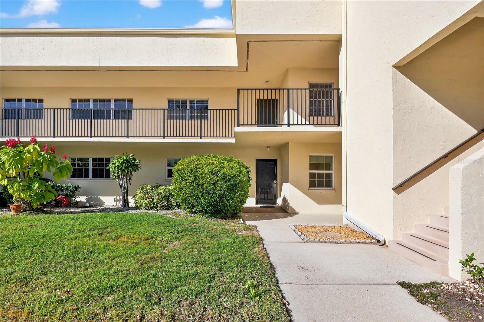 7880 Palm Aire Ln #205