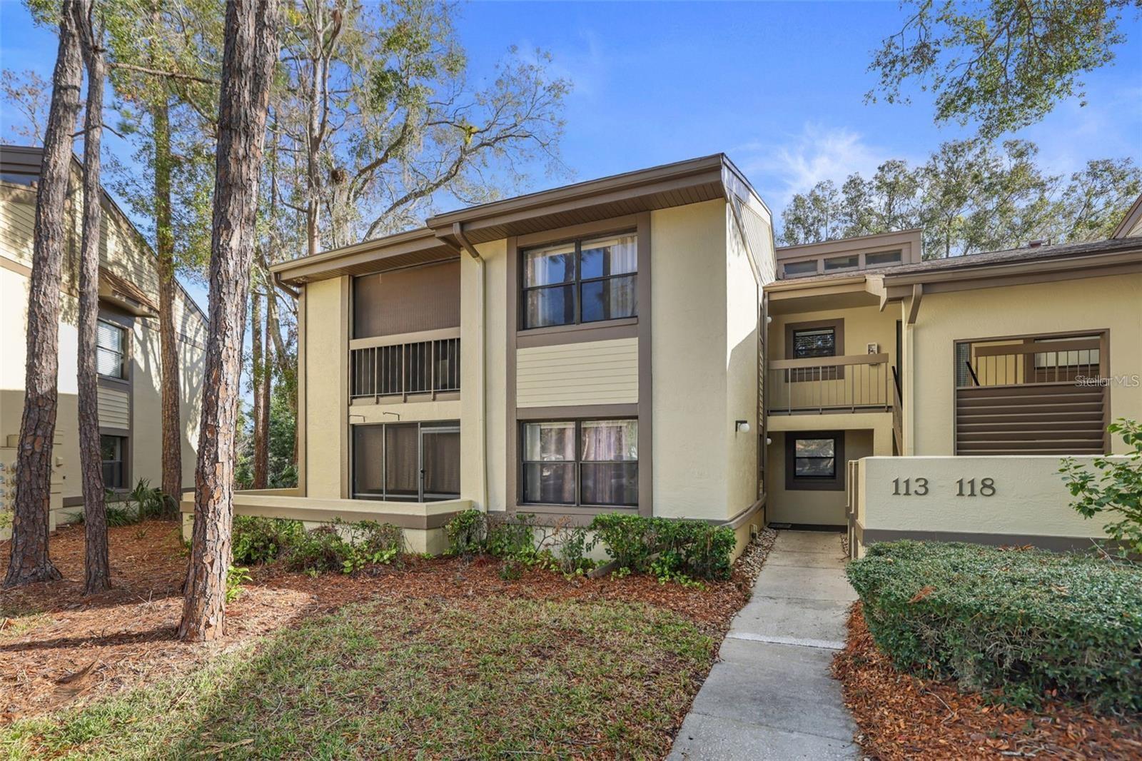 113 Woodlake Wynde #19