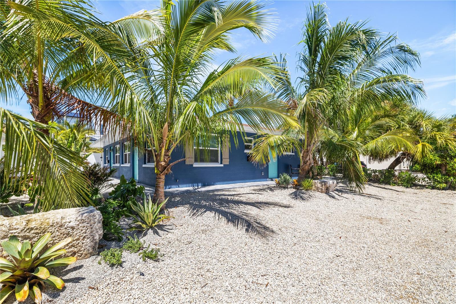3016 Gulf Dr