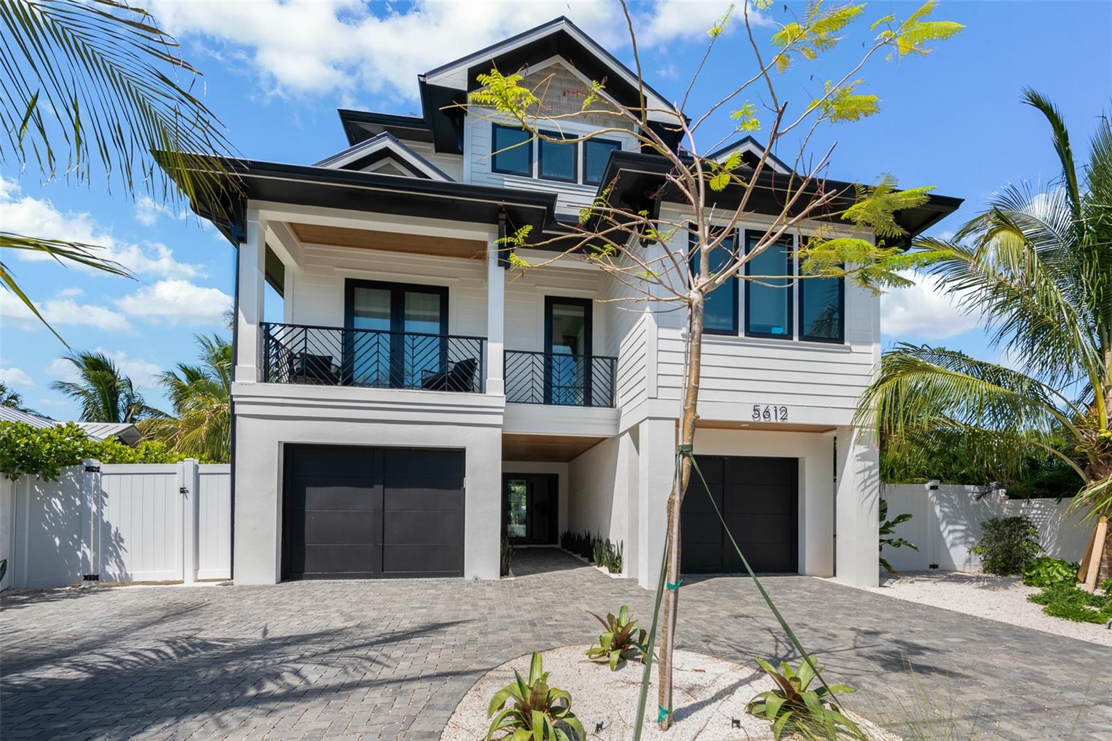 5612 Guava St