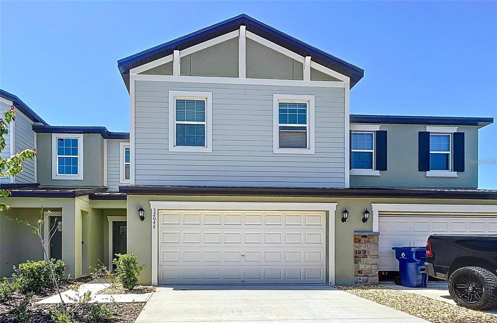 32046 Powderpuff Mimosa Dr